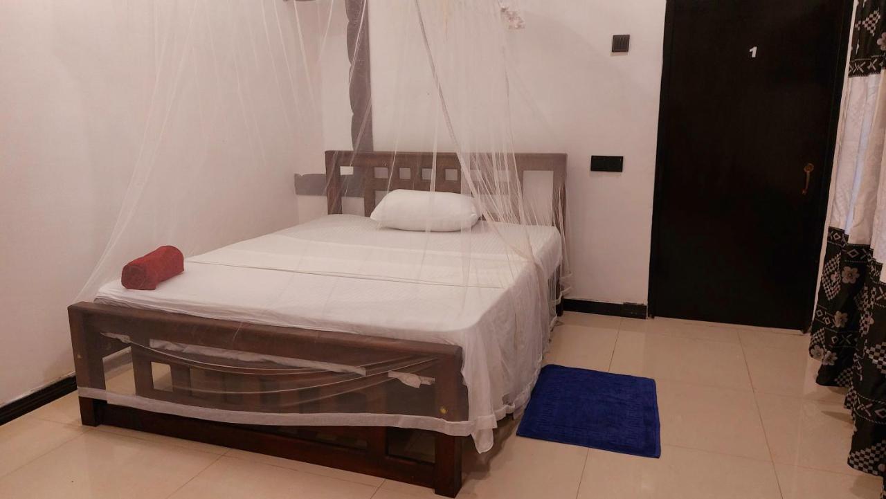 Bandulas Beach House Hikkaduwa Luaran gambar